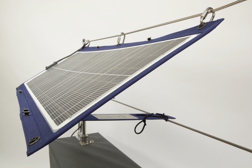 TX Rail 12052 Ausgestelltansichtriser 9482