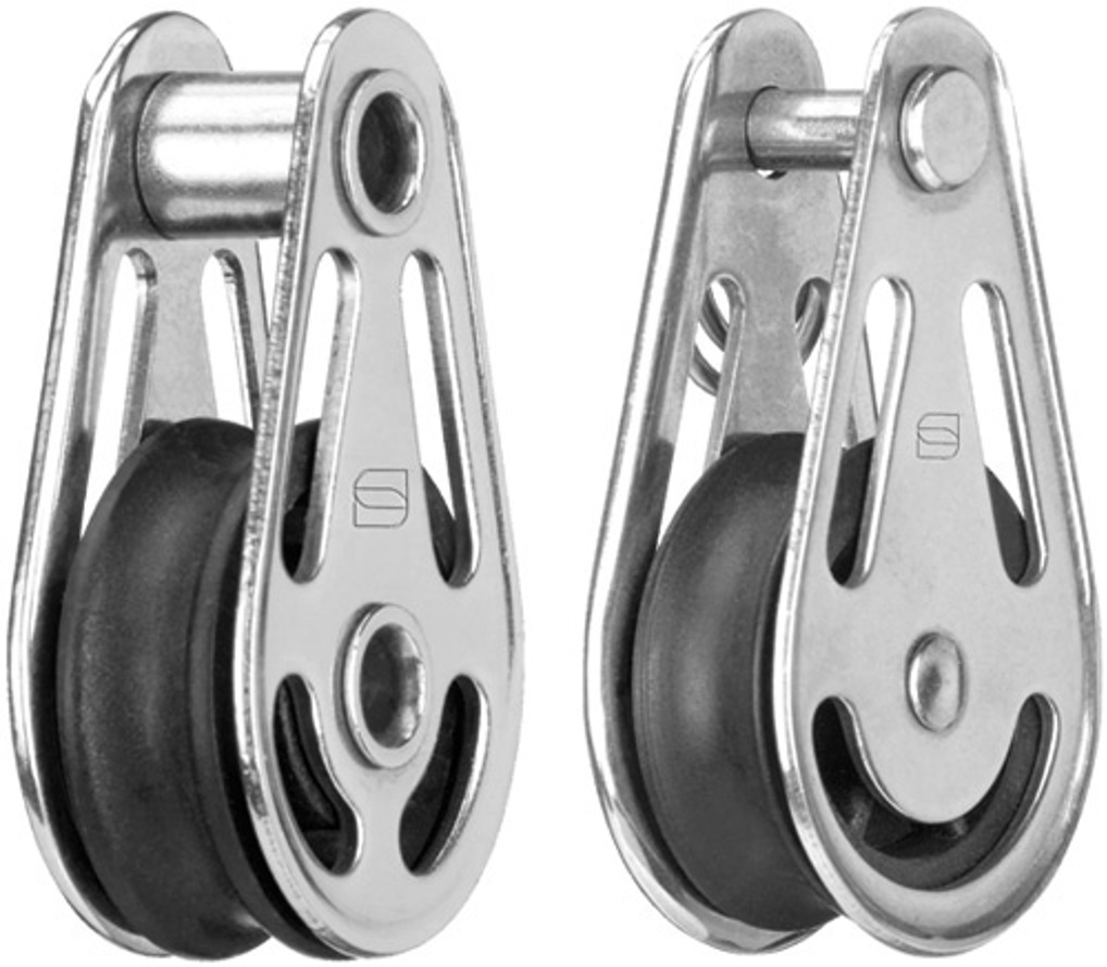 Edelstahl Block mit Bolzen